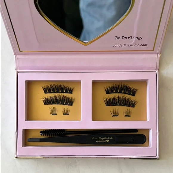 Magnetic Lashes 3-Way Full Strip Set with Applicator - Picture 2 of 4